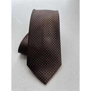Kenneth Cole Reaction Brown Circle and Square Pattern 100% Silk Designer Tie